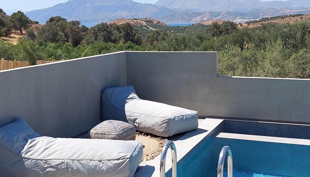 Marnos Green Superior Villas