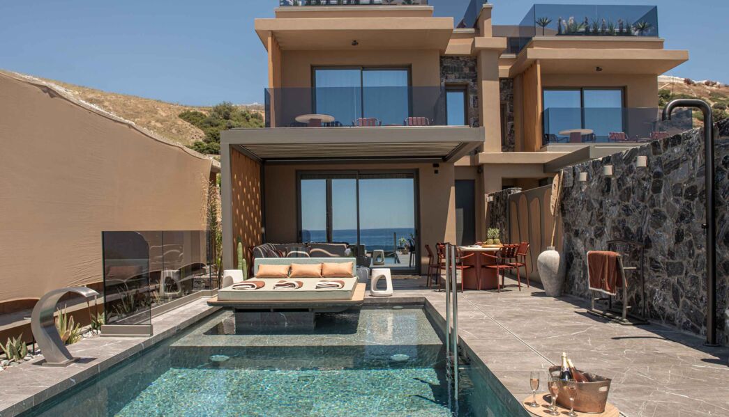 Lapis Nera Villa 1