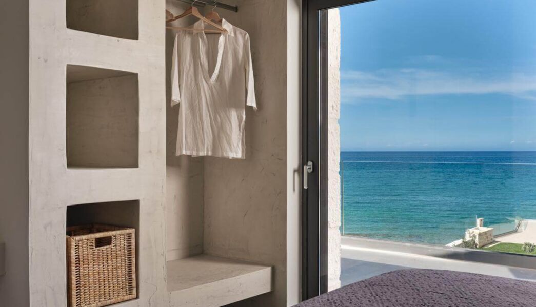 LA Lune Sea Side Villa