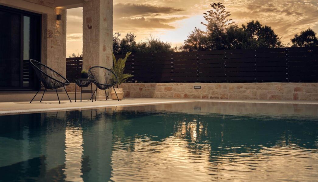 LA Lune Sea Side Villa