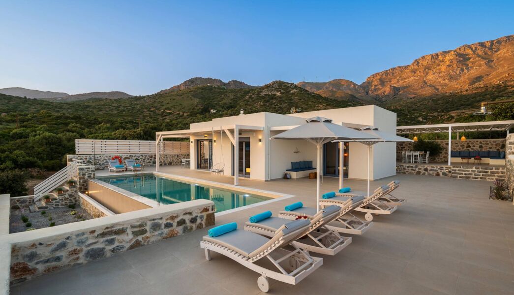 Villa Siriatis 3