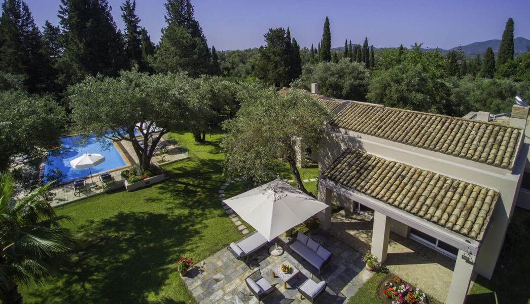 Villa Skyline