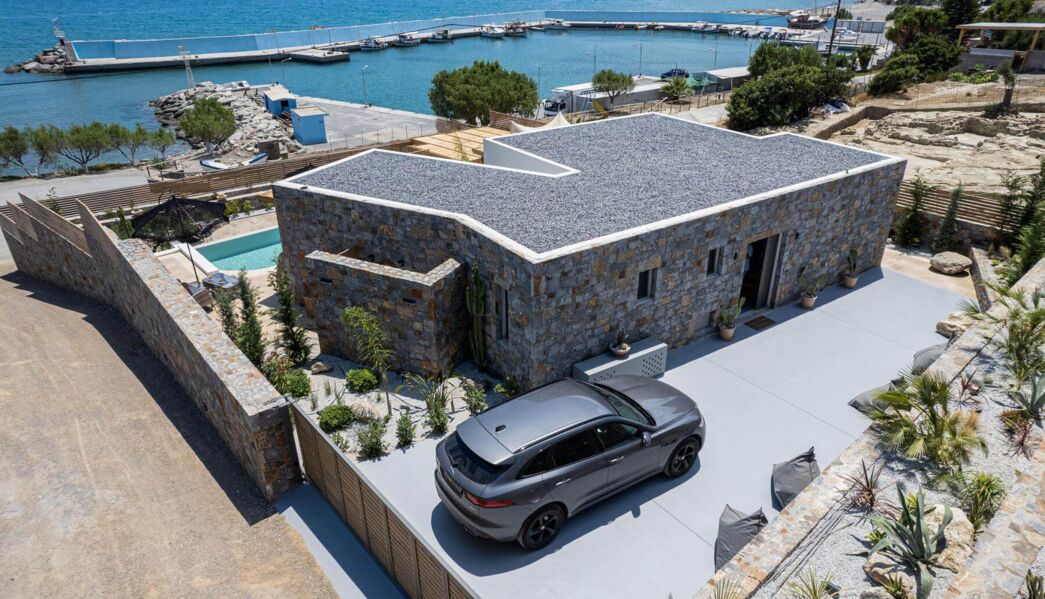 Mnḗmē Two-Bedroom Villa