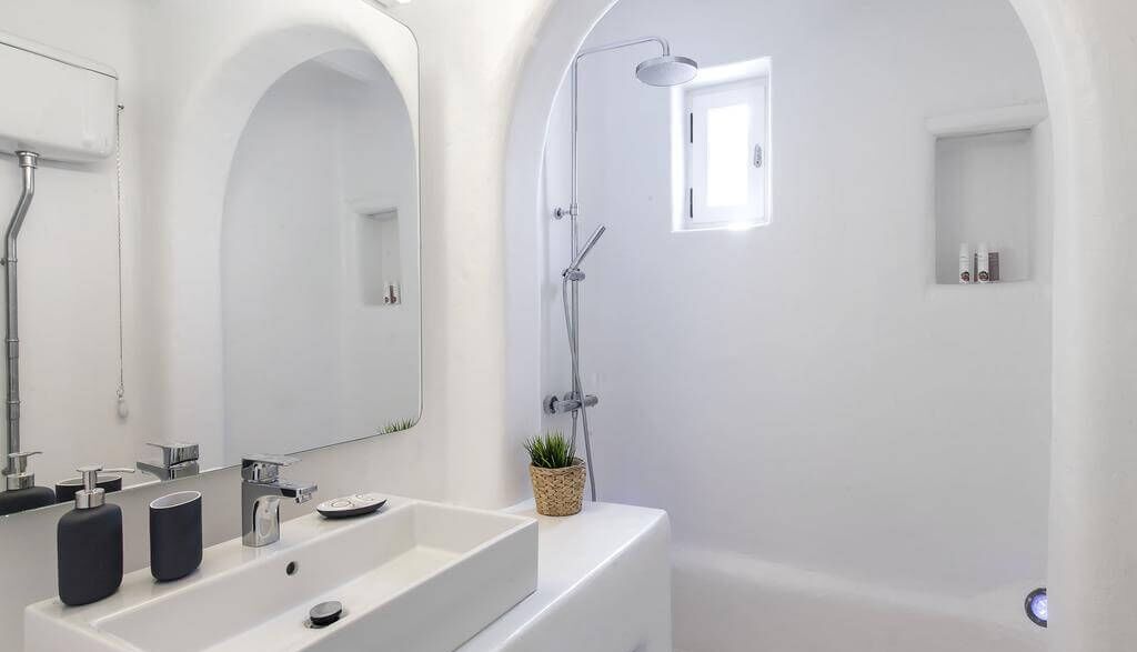 Villa Tonic