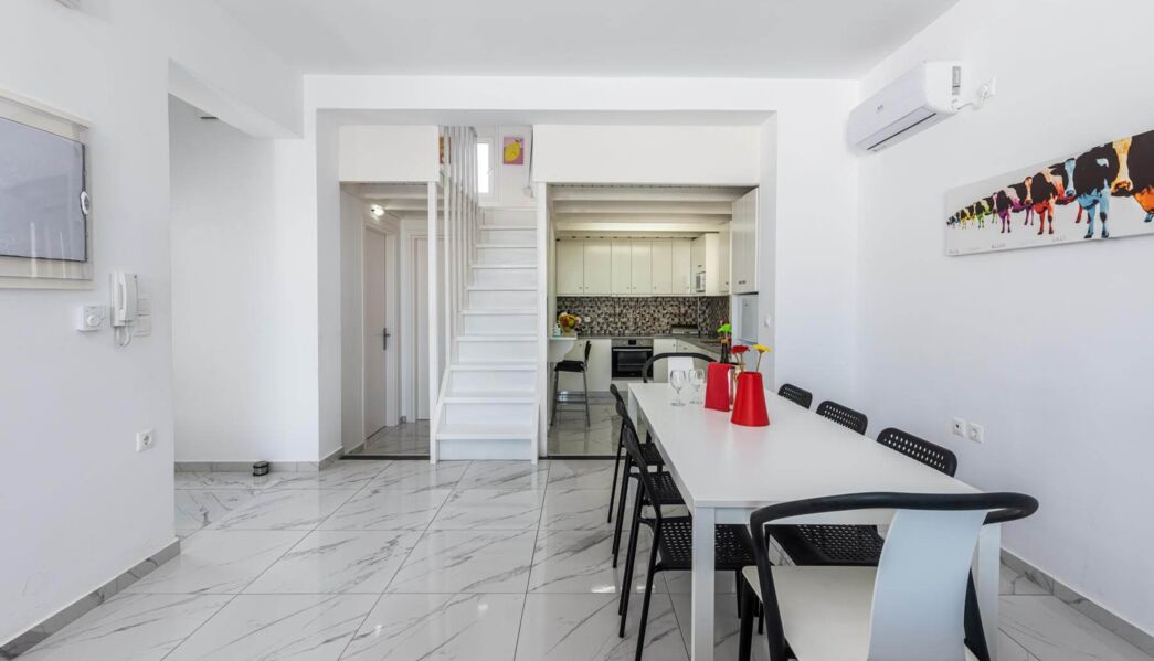 Xenos Villa 4