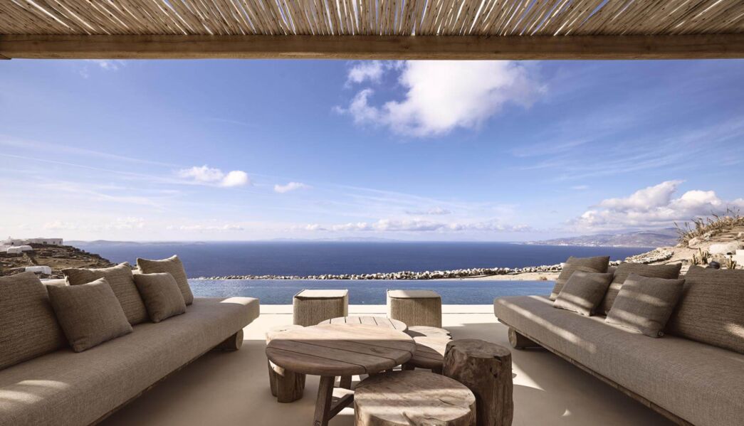 Villa Equinox