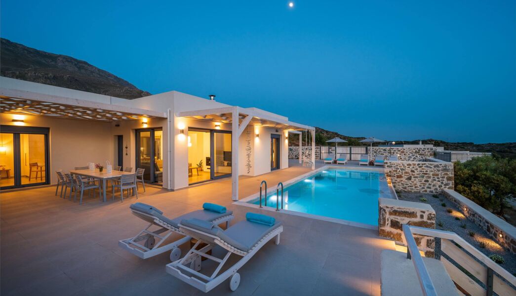 Villa Siriatis 3