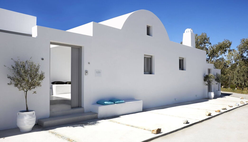 Eolia Kamari Villa