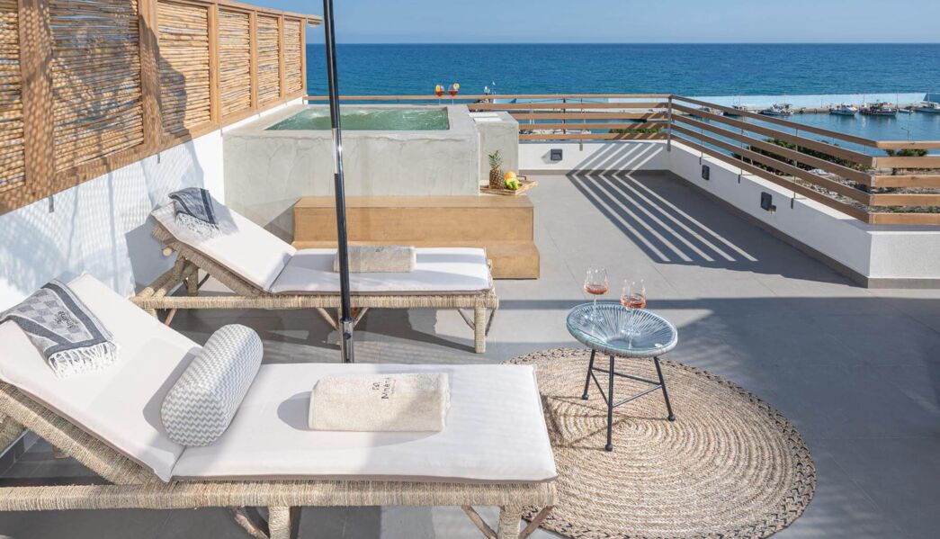 Mneme One-Bedroom Executive Suite