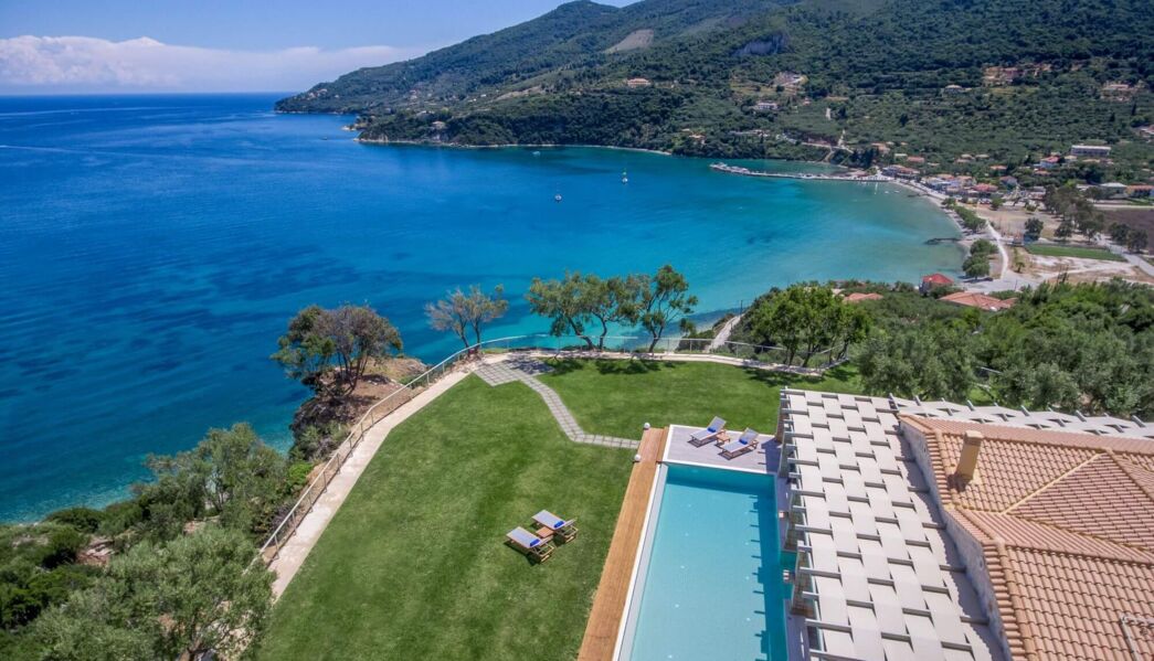 Artina Luxury Villa