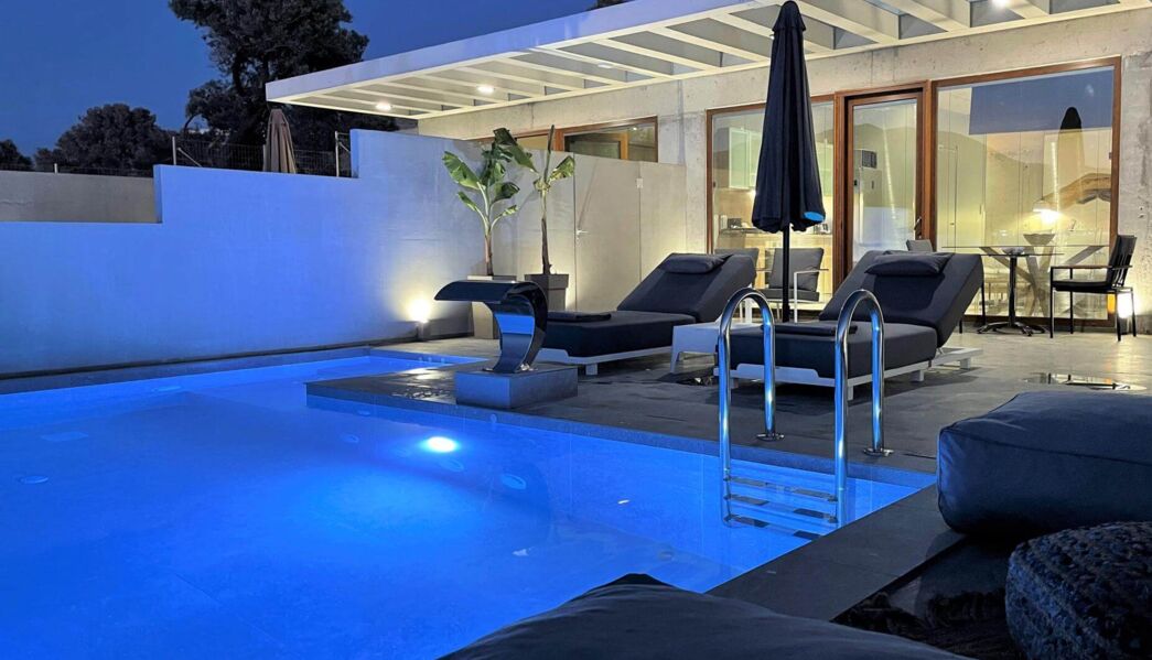 Marnos Green Superior Villas