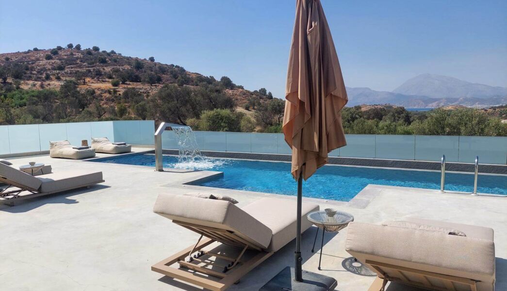 Marnos Green Superior Villas