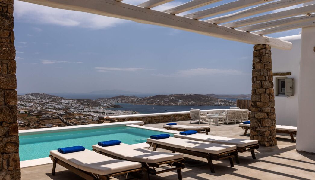 Mykonos Divino 3