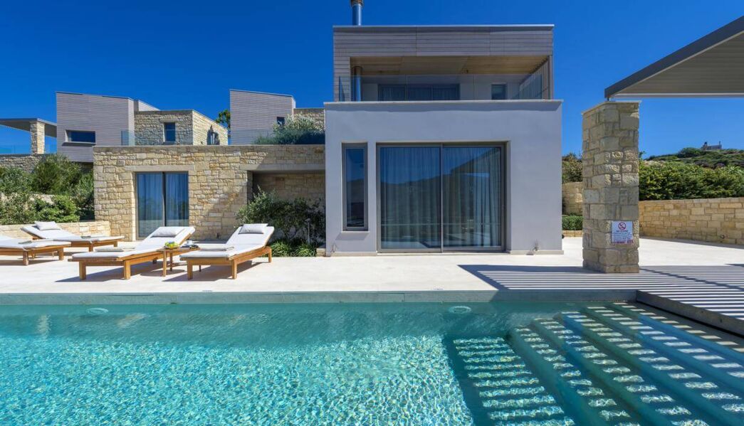 Villa Charisma