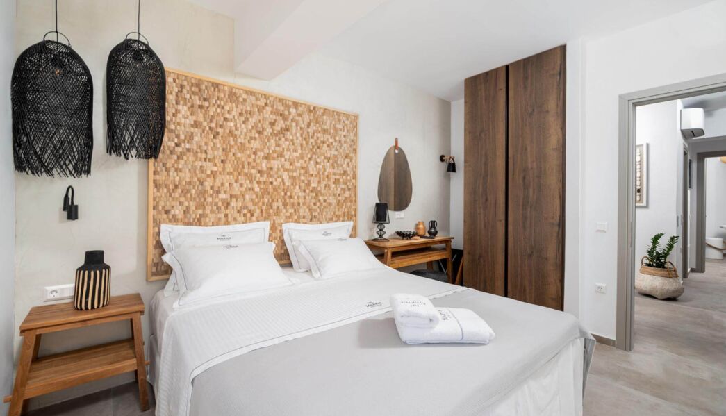 Mnḗmē Two-Bedroom Villa