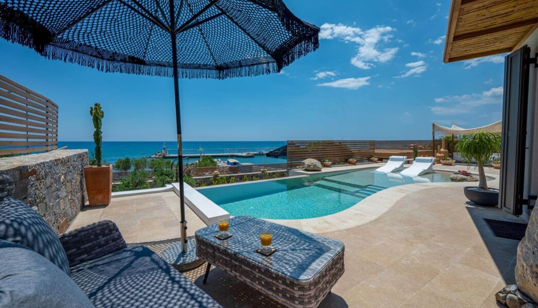 Mnḗmē Two-Bedroom Villa