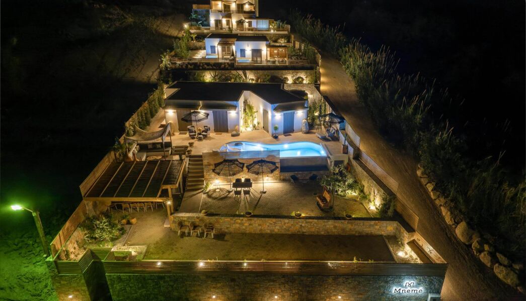 Mneme One-Bedroom Suite