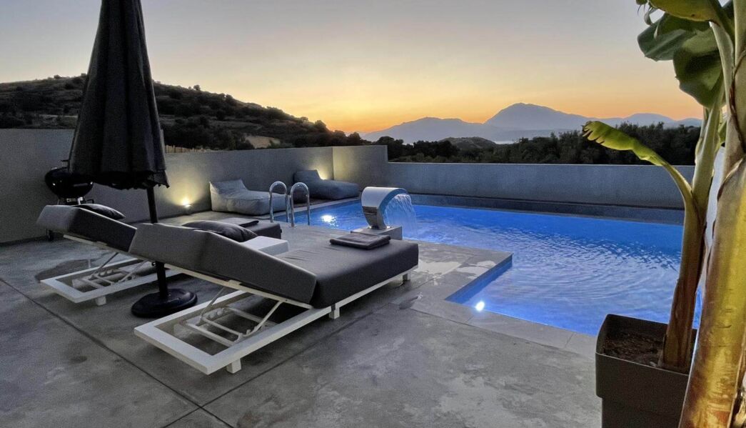 Marnos Green Superior Villas