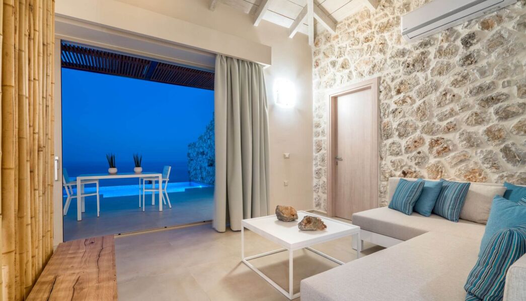 Emerald Suite