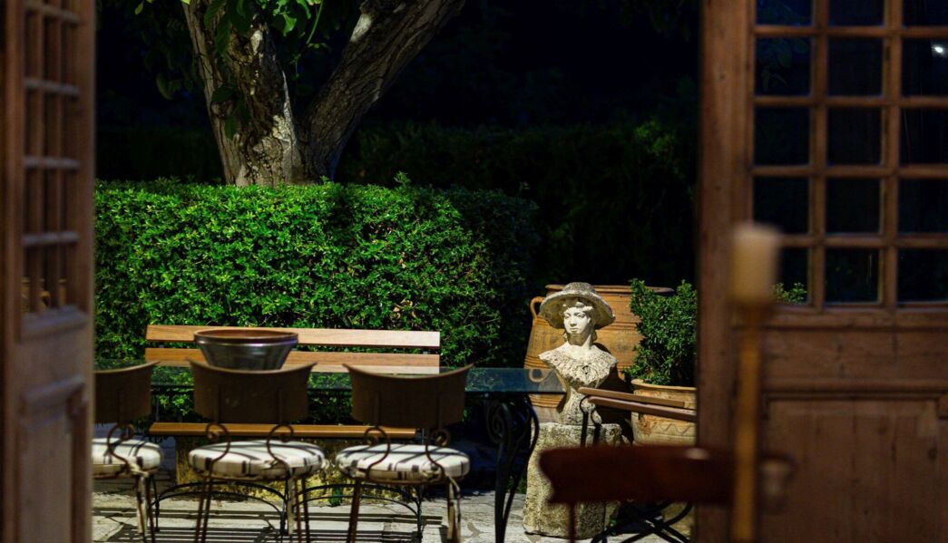 Villa Mantilari - wedding location