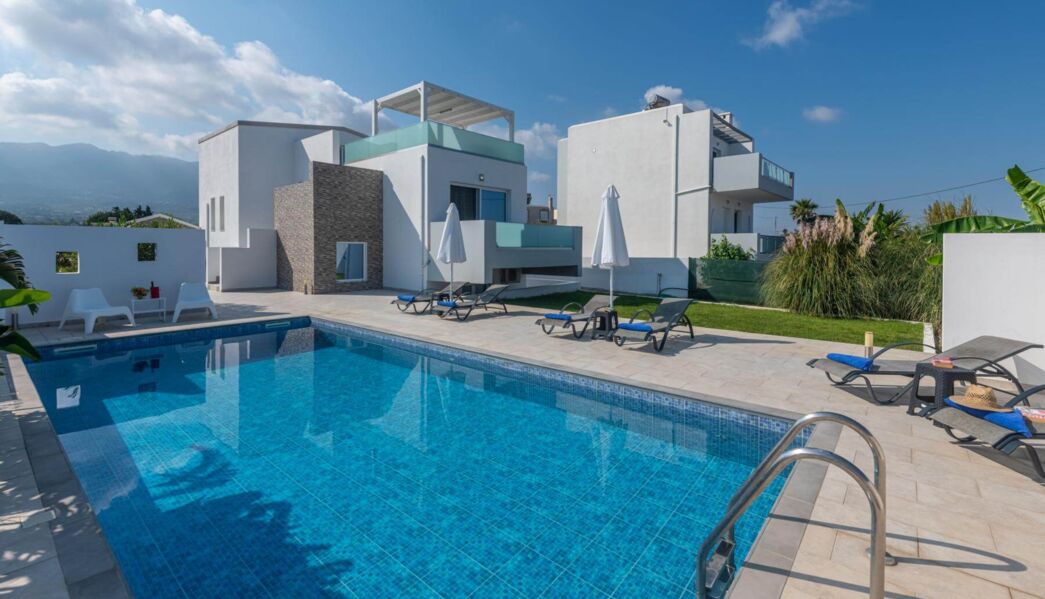 Xenos Villa 4