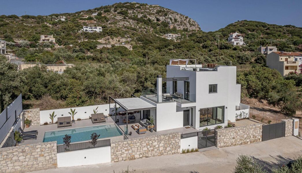 Villa Avrilia