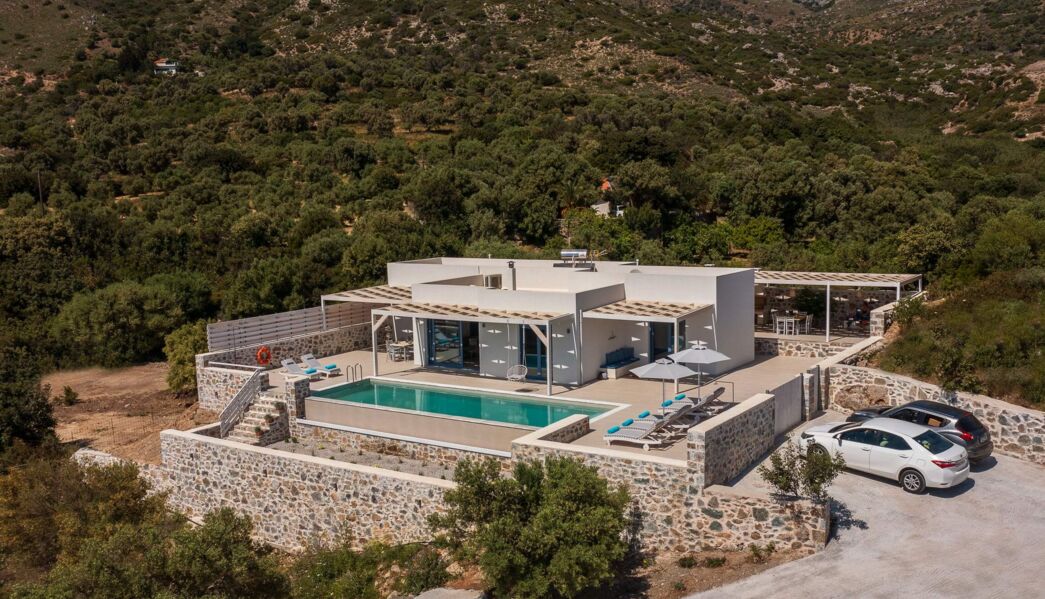 Villa Siriatis 3