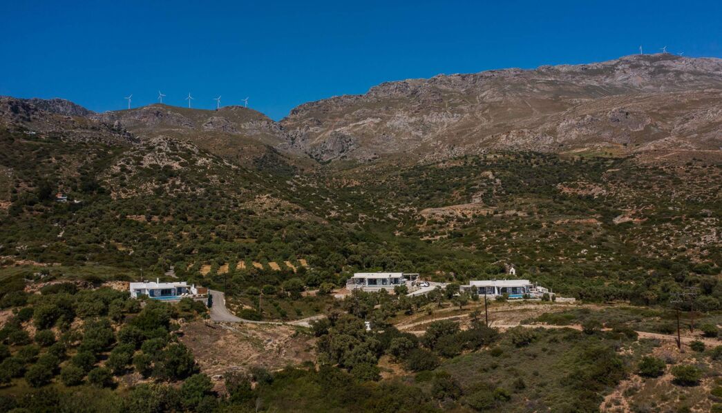 Villa Siriatis 3