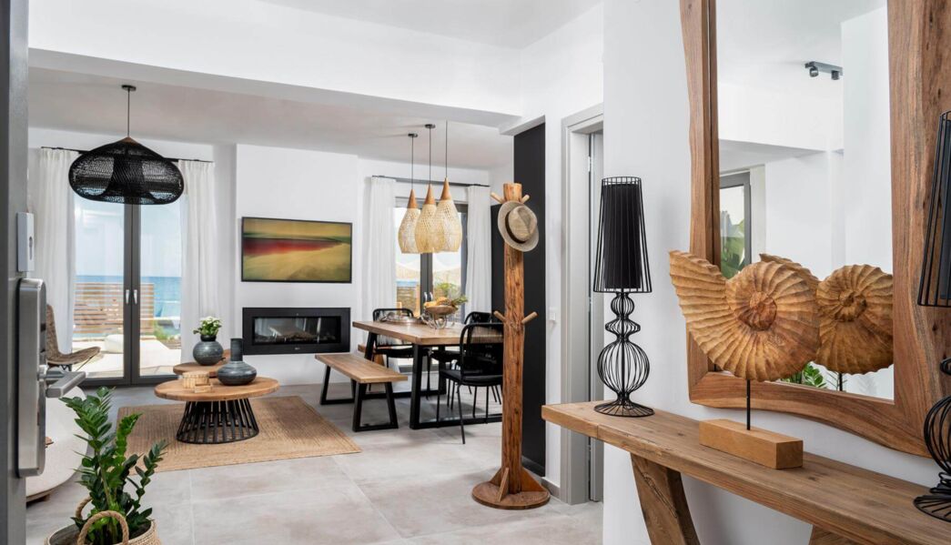 Mnḗmē Two-Bedroom Villa