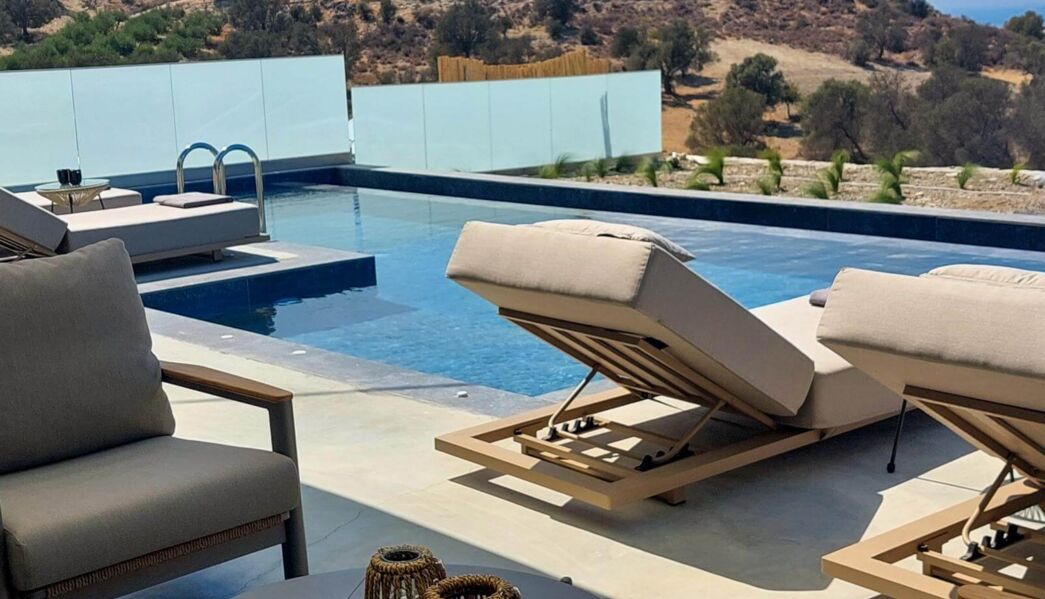 Marnos Green Superior Villas