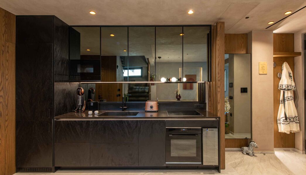 Lapis Nera Villa 1