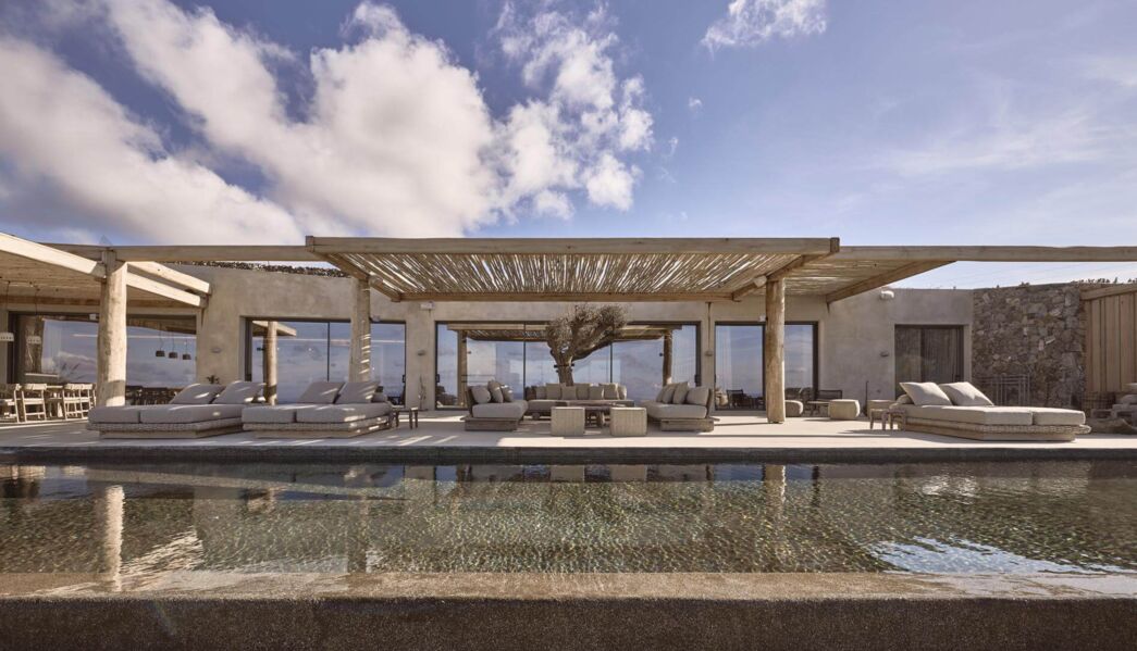 Villa Equinox