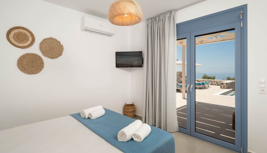Villa Siriatis 3