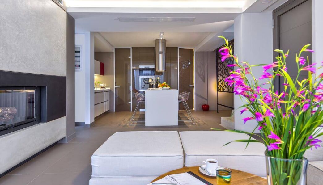 Villa Charisma