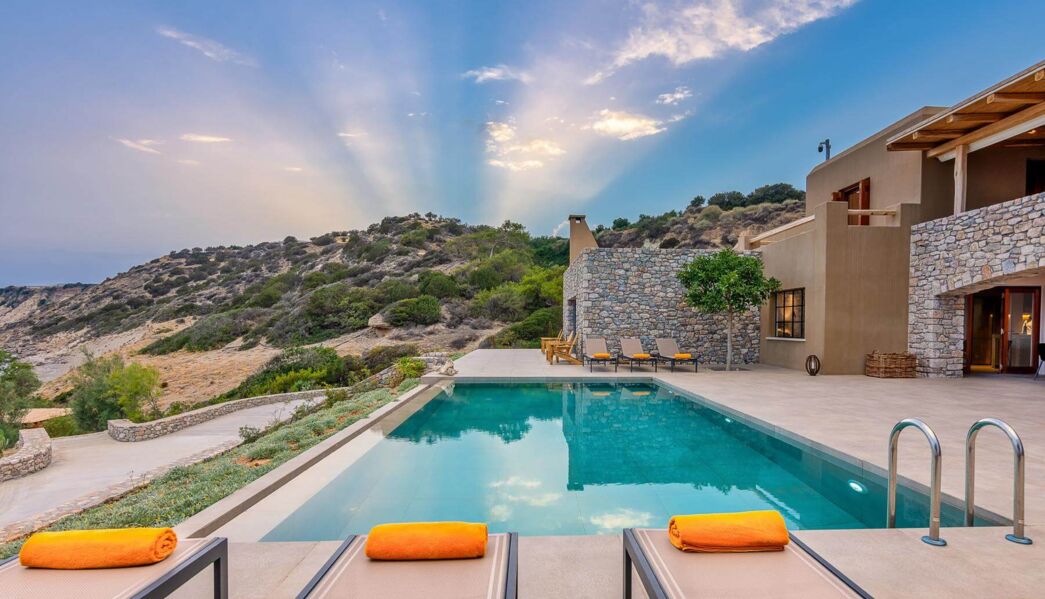 Beach House Arvi