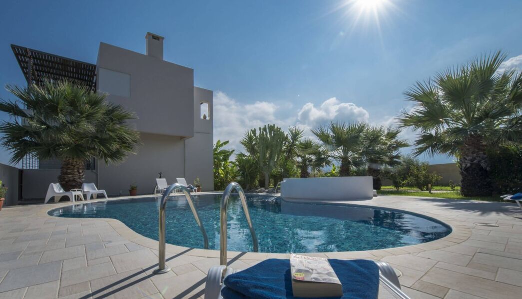 Xenos Villa 2