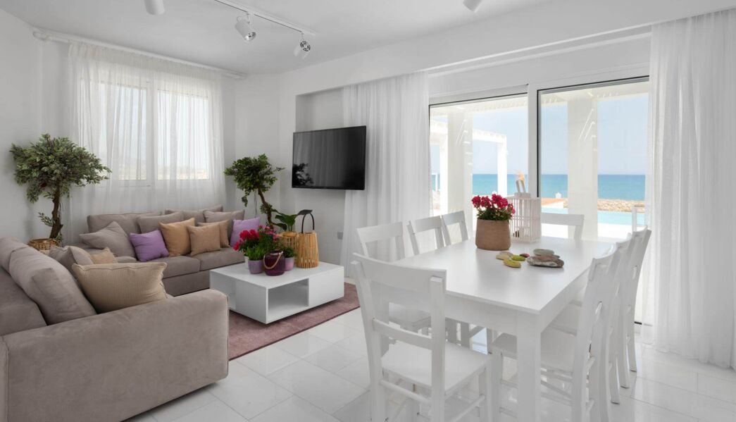 Nada Beachfront Villa