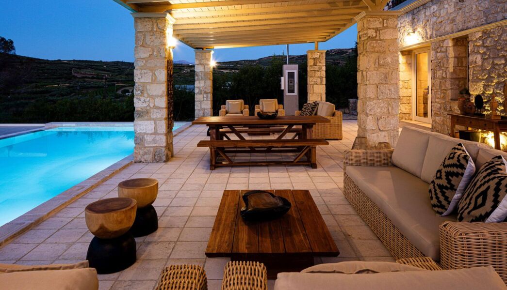 Villa Mantilari - wedding location