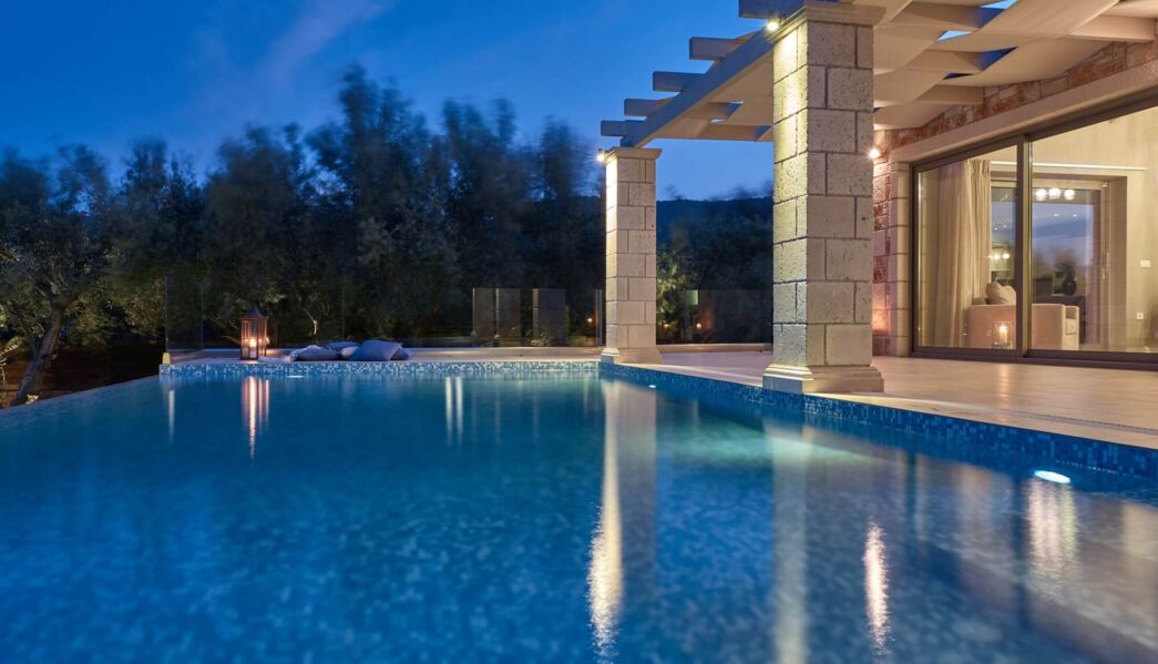 Avra Luxury Villa & Spa