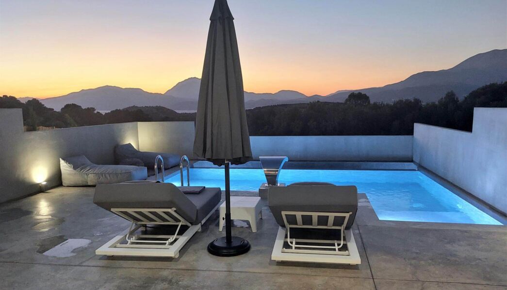 Marnos Green Superior Villas